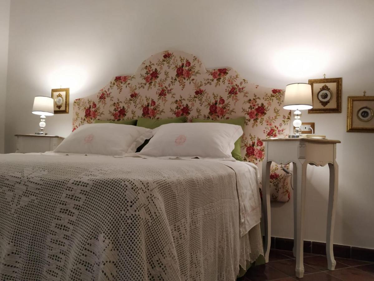 Da Rosali Bed & Breakfast Sorrento Dış mekan fotoğraf